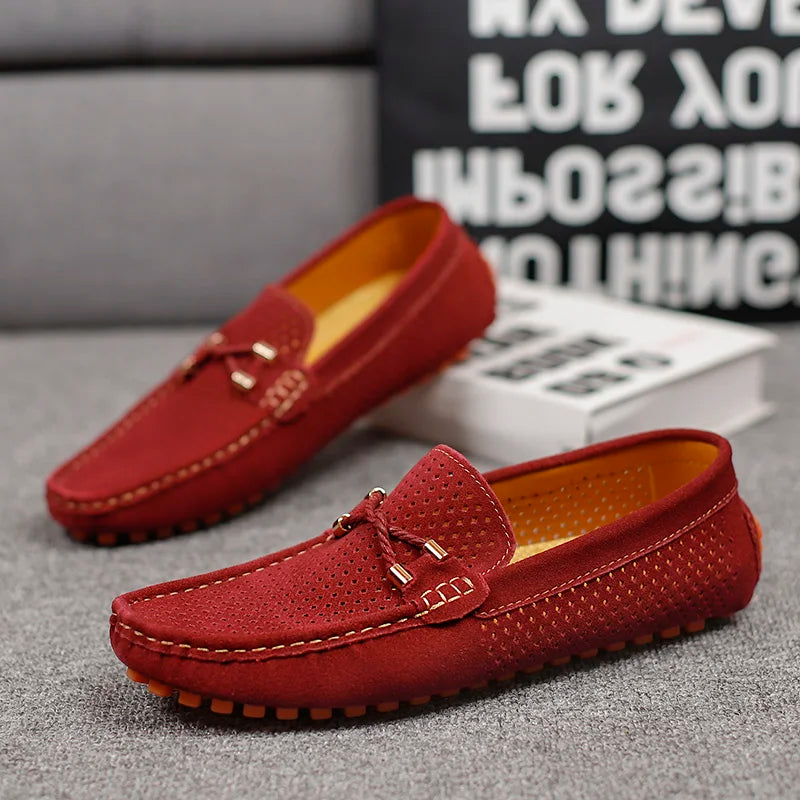 Mode Wildleder Herren Freizeitschuhe Echtes Leder Mann Loafer Slip on Flats Leichte Herren Fahrschuhe Faule Schuhe Mokassins