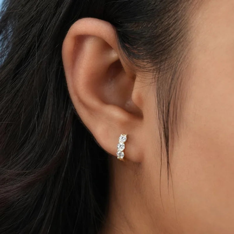 IOGOU Creolen aus 925er-Sterlingsilber, D/VVS1, Moissanit, für Damen, 0,9 cttw, runde Diamant-Ohrringe, klassisches Hochzeits-Party-Geschenk