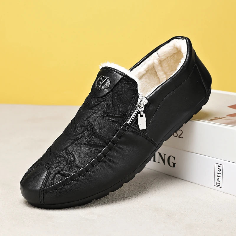 Winter Leder Männer Casual Schuhe Plüsch Warme Bequeme Halbschuhe Leichte Herren Fahren Schuhe Slip-on Herren Faule Schuhe Mokassins