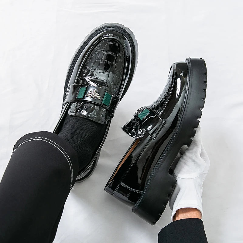 2025, Herren-Schuhe mit runder Zehenpartie, dicker Sohle, leichte Luxus-Lederschuhe, Slipper, rutschfest, bequem, modisch, Business-Büro, formelle Abendschuhe