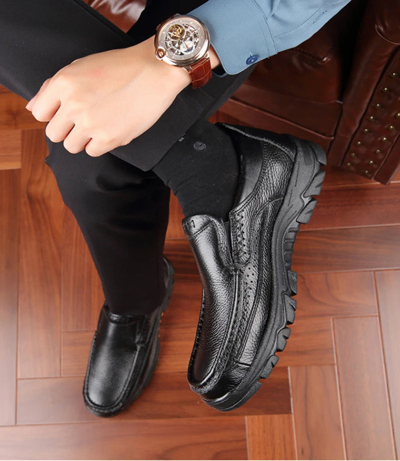 100% echtes Leder Schuhe Männer Müßiggänger Weiche Rindsleder Herren Casual Schuhe Marke Männliche Schuhe Schwarz Braun Slip-on Dicke sohle