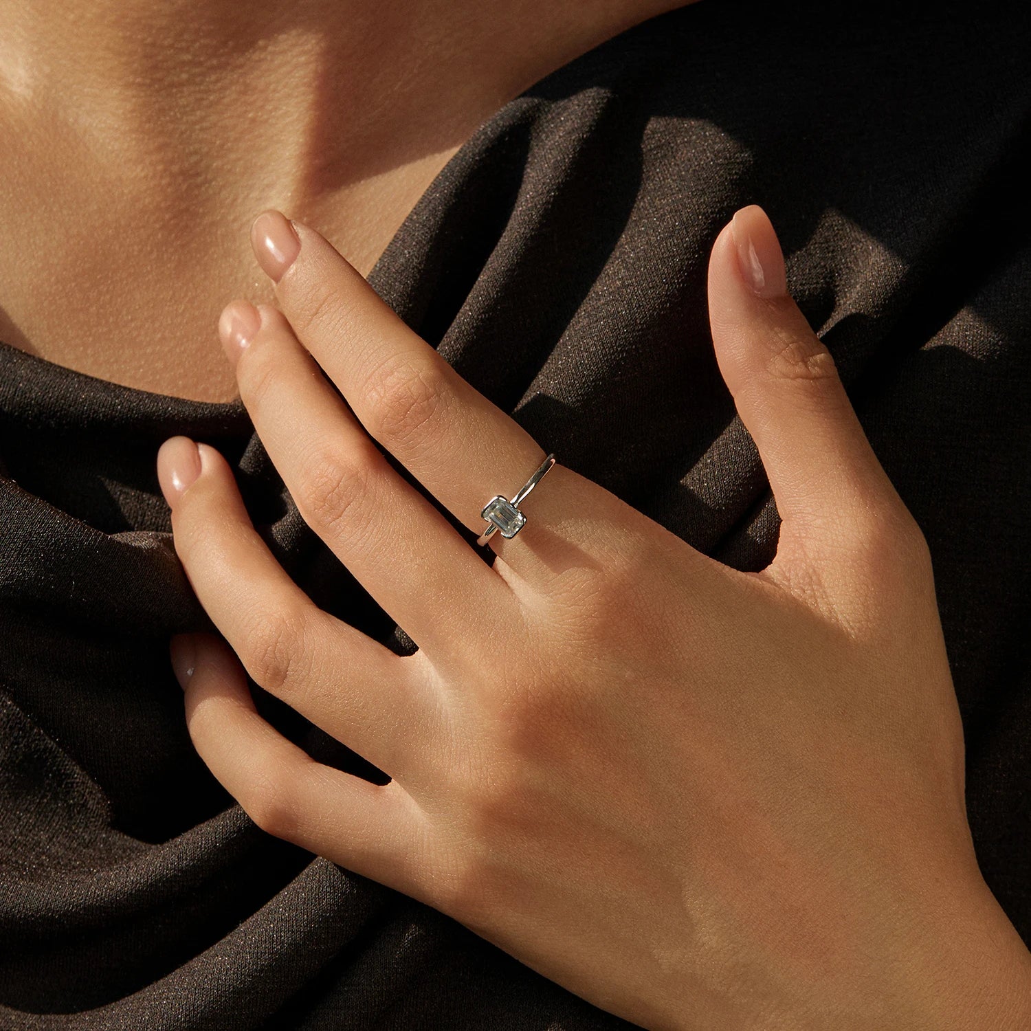 Moissanit Smaragdschliff Ring