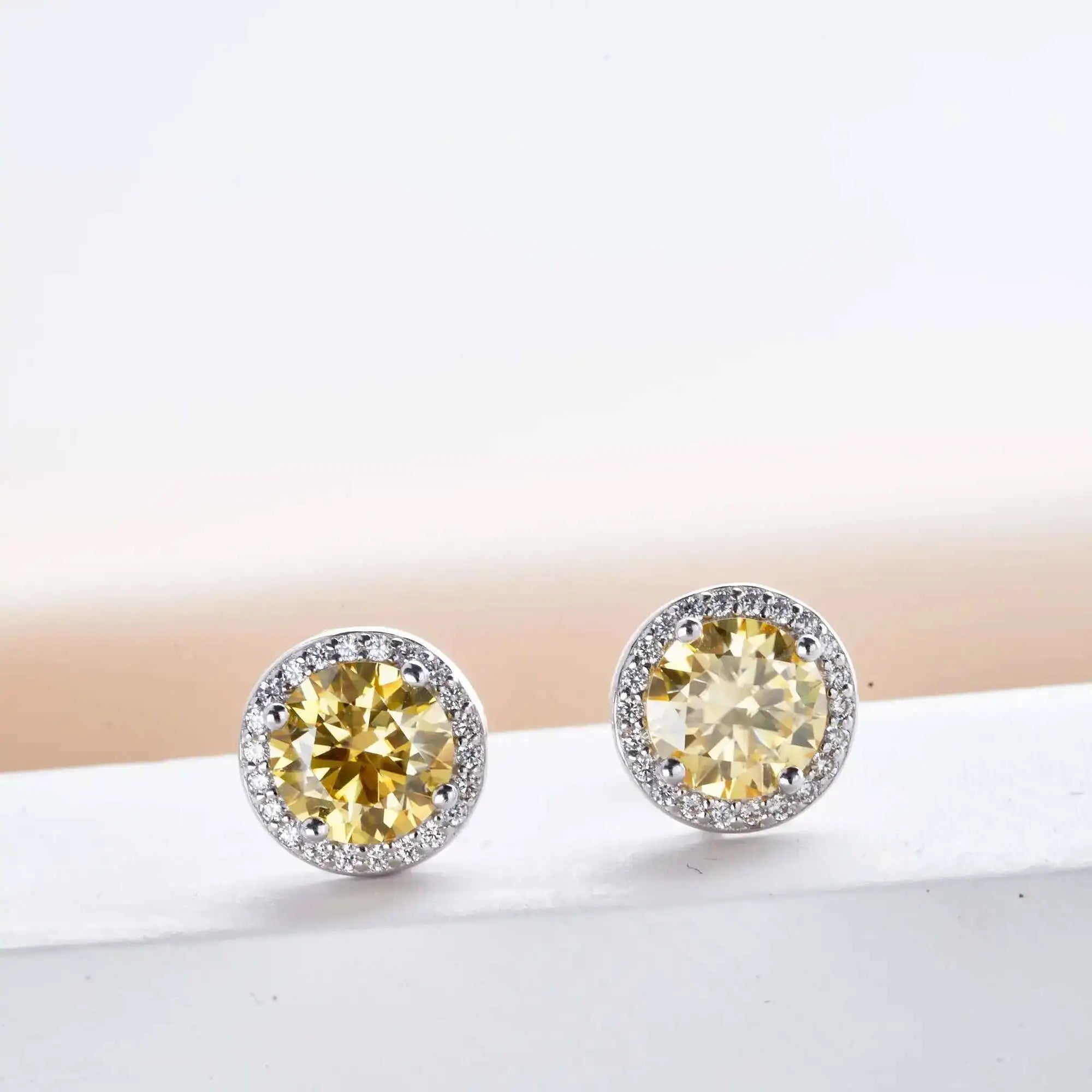 925 Sterling Silber 1 Karat Moissan ite runde Ohrringe Verlobung Hochzeit tägliche Arbeit Party Reisen luxuriöses Geschenk für Frauen