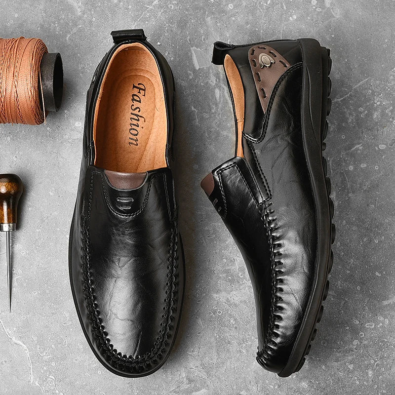 Handgefertigte Schuhe aus echtem Leder, Freizeitschuhe für Herren, flache Plateau-Wanderschuhe, Outdoor-Schuhe, Slipper, atmungsaktive Turnschuhe