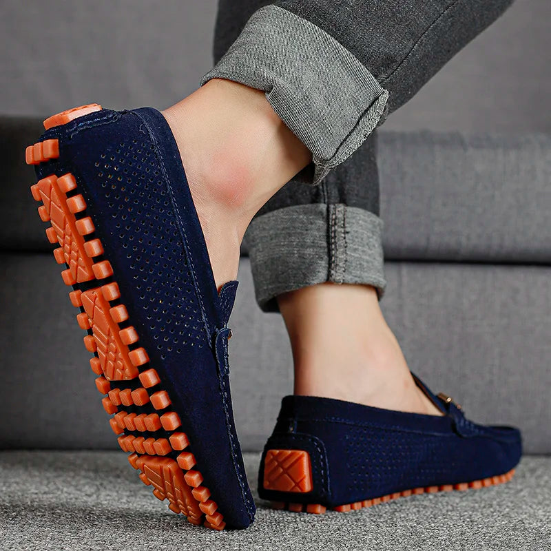 Mode Wildleder Herren Freizeitschuhe Echtes Leder Mann Loafer Slip on Flats Leichte Herren Fahrschuhe Faule Schuhe Mokassins