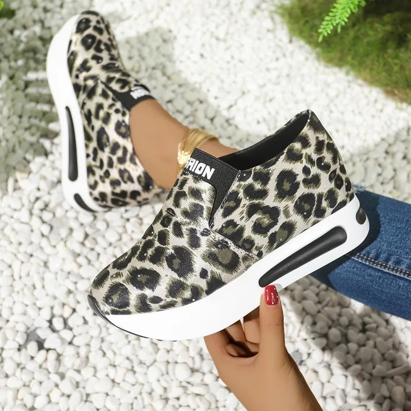 Damen Leopard Slip-On Sneaker