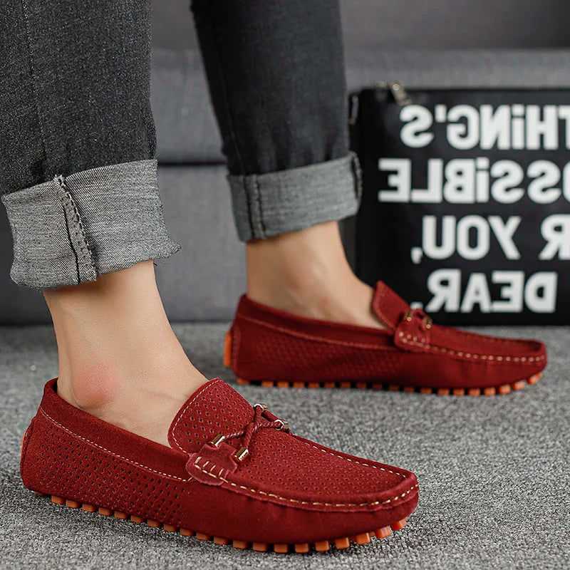 Mode Wildleder Herren Freizeitschuhe Echtes Leder Mann Loafer Slip on Flats Leichte Herren Fahrschuhe Faule Schuhe Mokassins