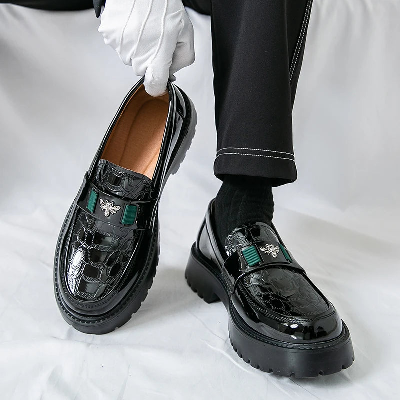 2025, Herren-Schuhe mit runder Zehenpartie, dicker Sohle, leichte Luxus-Lederschuhe, Slipper, rutschfest, bequem, modisch, Business-Büro, formelle Abendschuhe