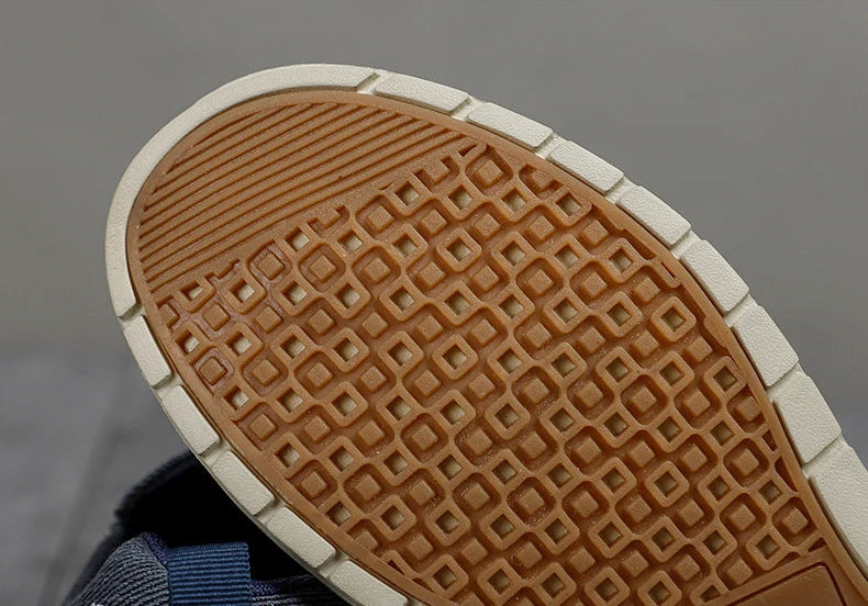 Herrenschuhe – Atmungsaktive Canvas-Slipper