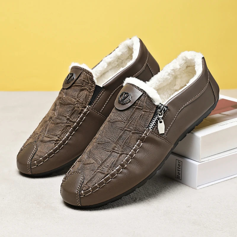 Winter Leder Männer Casual Schuhe Plüsch Warme Bequeme Halbschuhe Leichte Herren Fahren Schuhe Slip-on Herren Faule Schuhe Mokassins