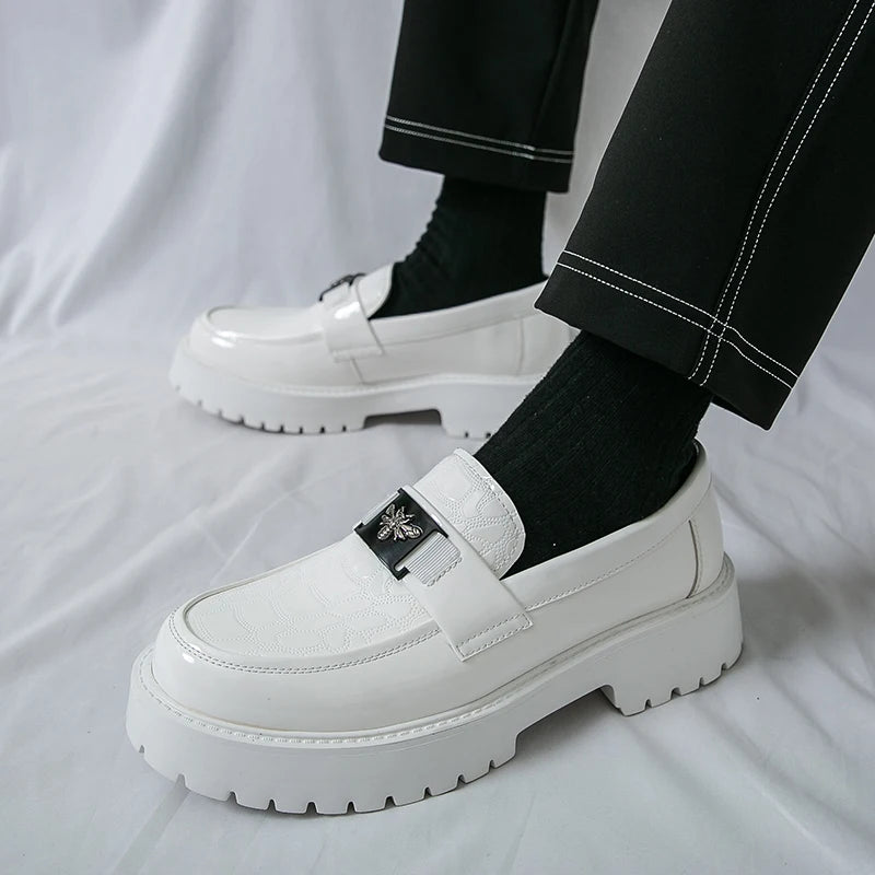 2025, Herren-Schuhe mit runder Zehenpartie, dicker Sohle, leichte Luxus-Lederschuhe, Slipper, rutschfest, bequem, modisch, Business-Büro, formelle Abendschuhe