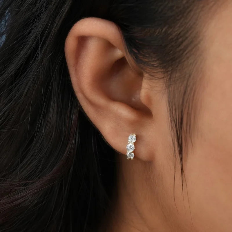 IOGOU Creolen aus 925er-Sterlingsilber, D/VVS1, Moissanit, für Damen, 0,9 cttw, runde Diamant-Ohrringe, klassisches Hochzeits-Party-Geschenk