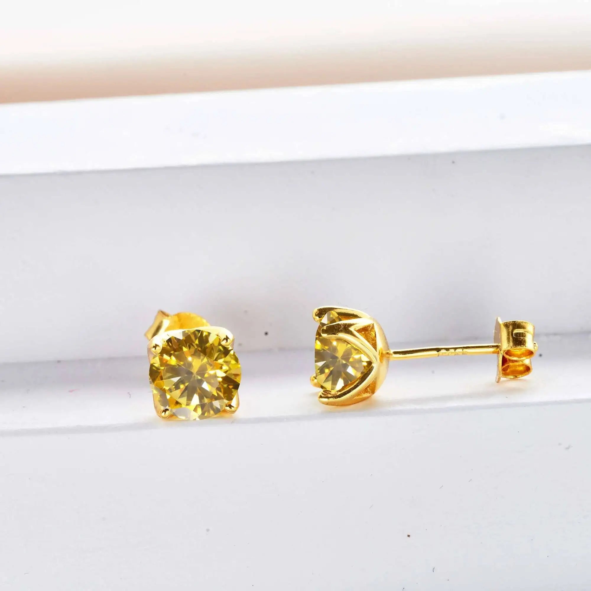 Vvs d Farbe Moissan ite Ohrring Sterling versilbert 18 Karat Gold Ohr stecker für Frauen Hochzeit mit schwarzen Karte Diamant Test