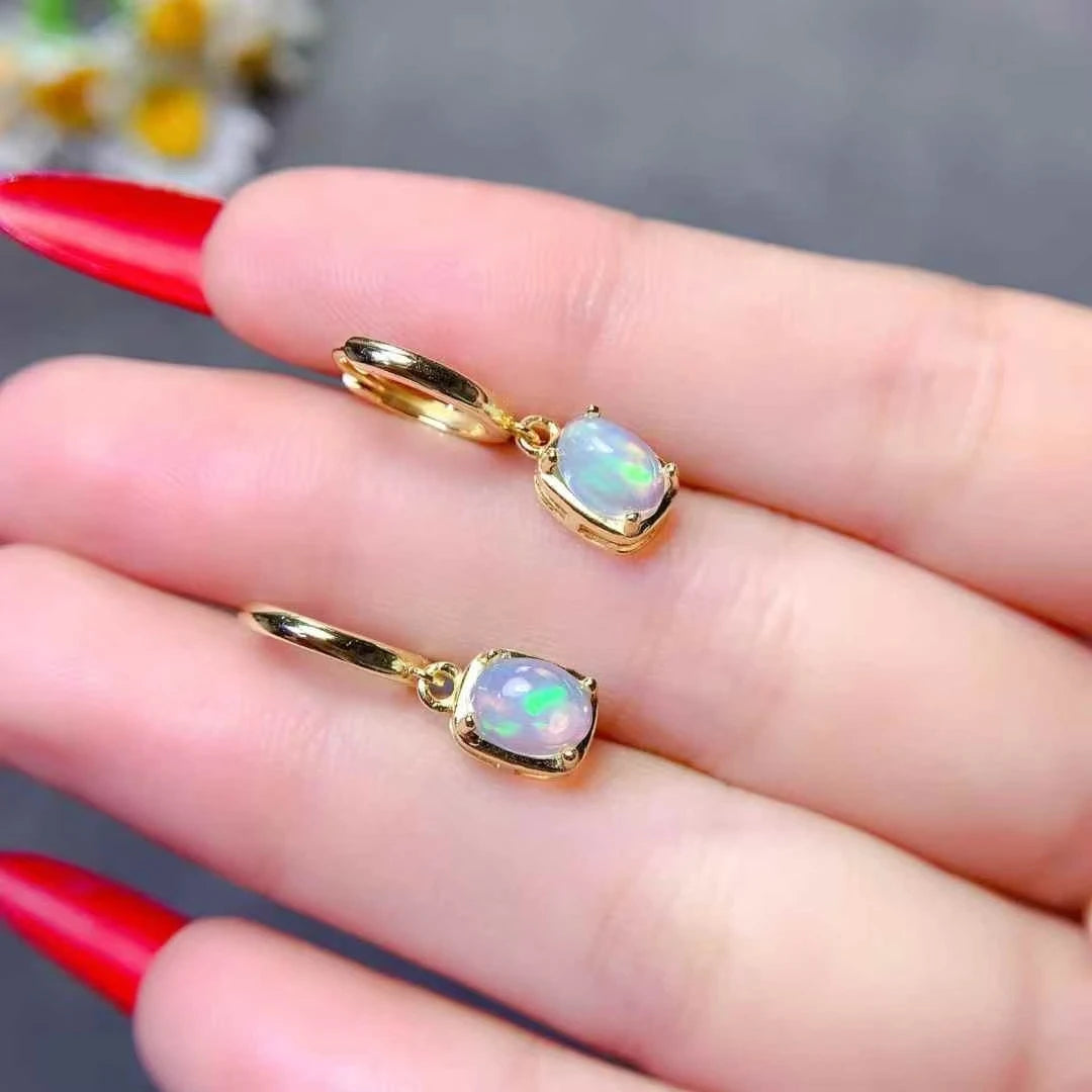 Echte australische weiße Opal-Ohrringe, 5 mm x 7 mm, natürlicher Opal, 925er Silber, Ohrringe, allergiefrei, 18 Karat vergoldeter Silberschmuck