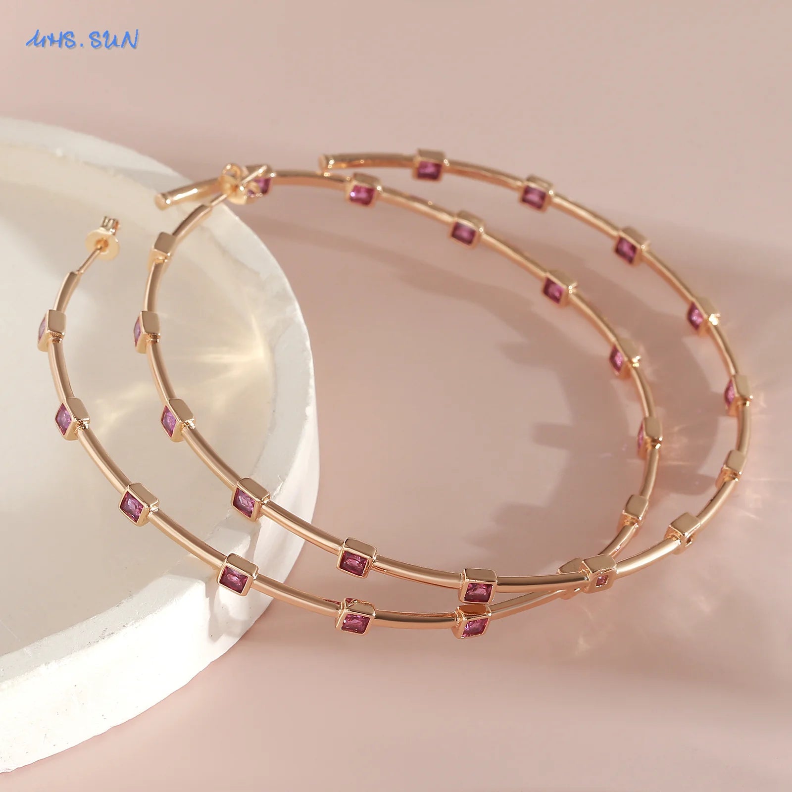 MHS.SUN Mode Vergoldet Große AAA CZ Hoop Ohrringe Für Frauen Übertreiben Große Ohrringe Intarsien Zirkon Hip Hop Ohr Schmuck Geschenk