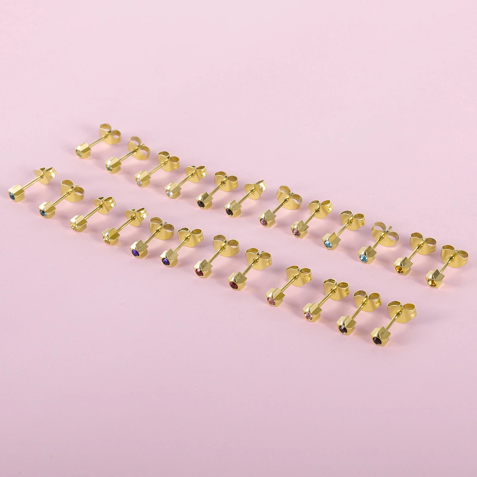 12 Paar Ohrstecker mit Geburtsstein aus chirurgischem Edelstahl mit kubischem Zirkonia, vergoldeter Herz-Stern-Ohrstecker, runder mehrfarbiger Ohrstecker