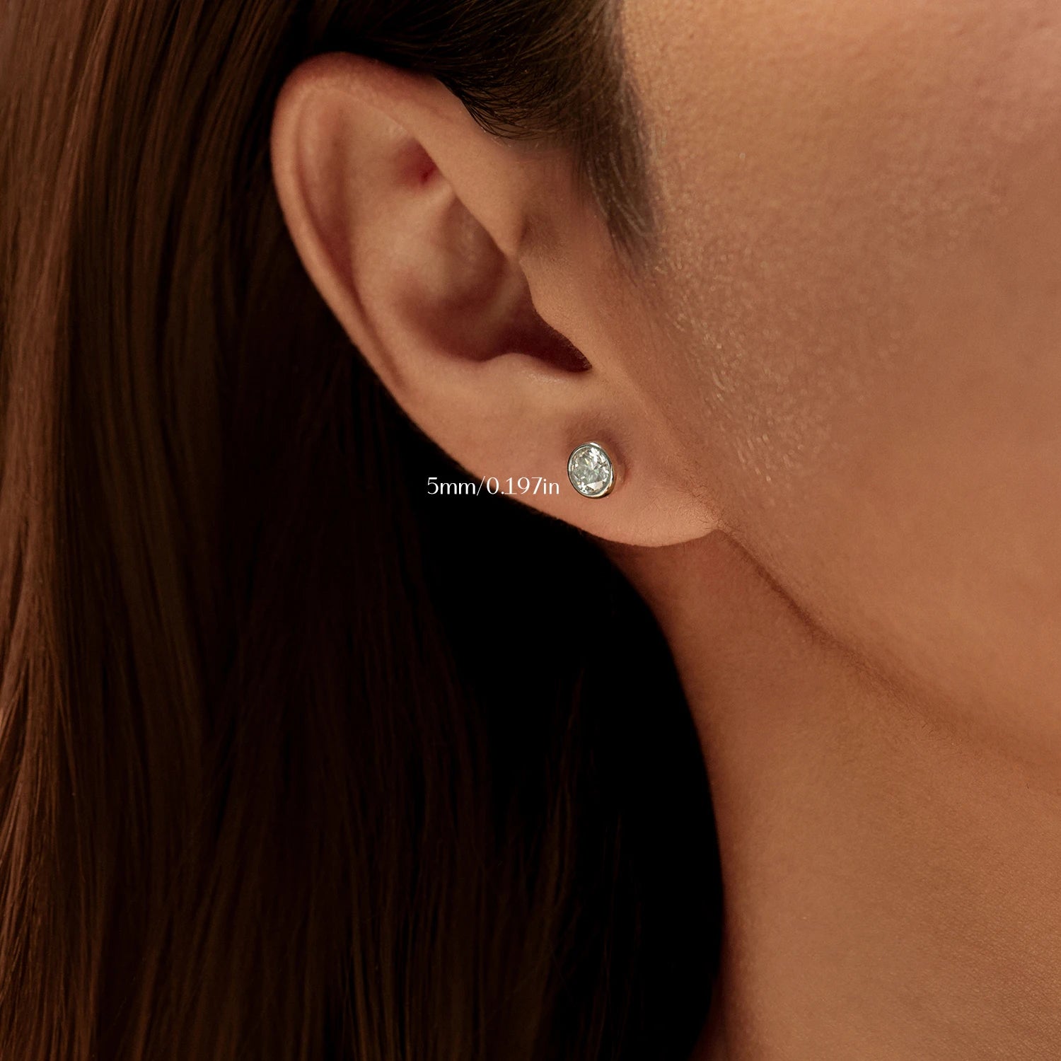 MODIAN 1CT/2CT D Farbe Lünette Moissanit Ohrringe 925 Sterling Silber Klassische Runde Stud Ohrringe Für Frauen Hochzeit Edlen schmuck