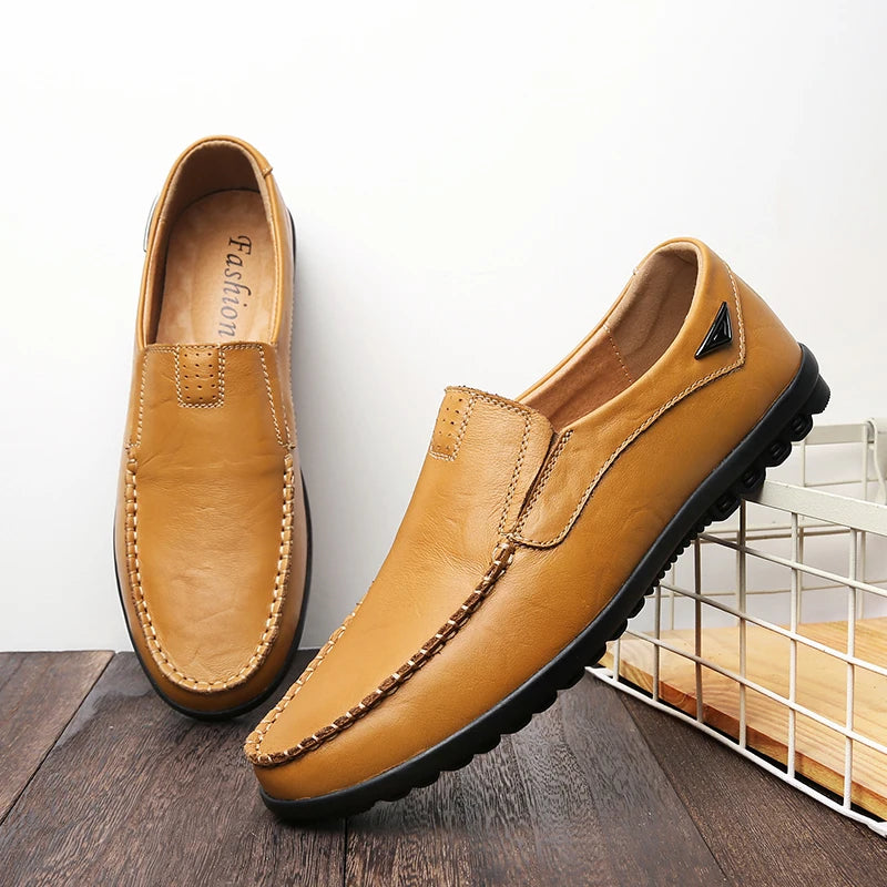 LETCOMFIT Lässige Herren-Loafer, solides Slip-On-Leder, Business-Oxfords, bequeme Low-Top-Herrenschuhe mittleren Alters, Ganzjahreskleidung