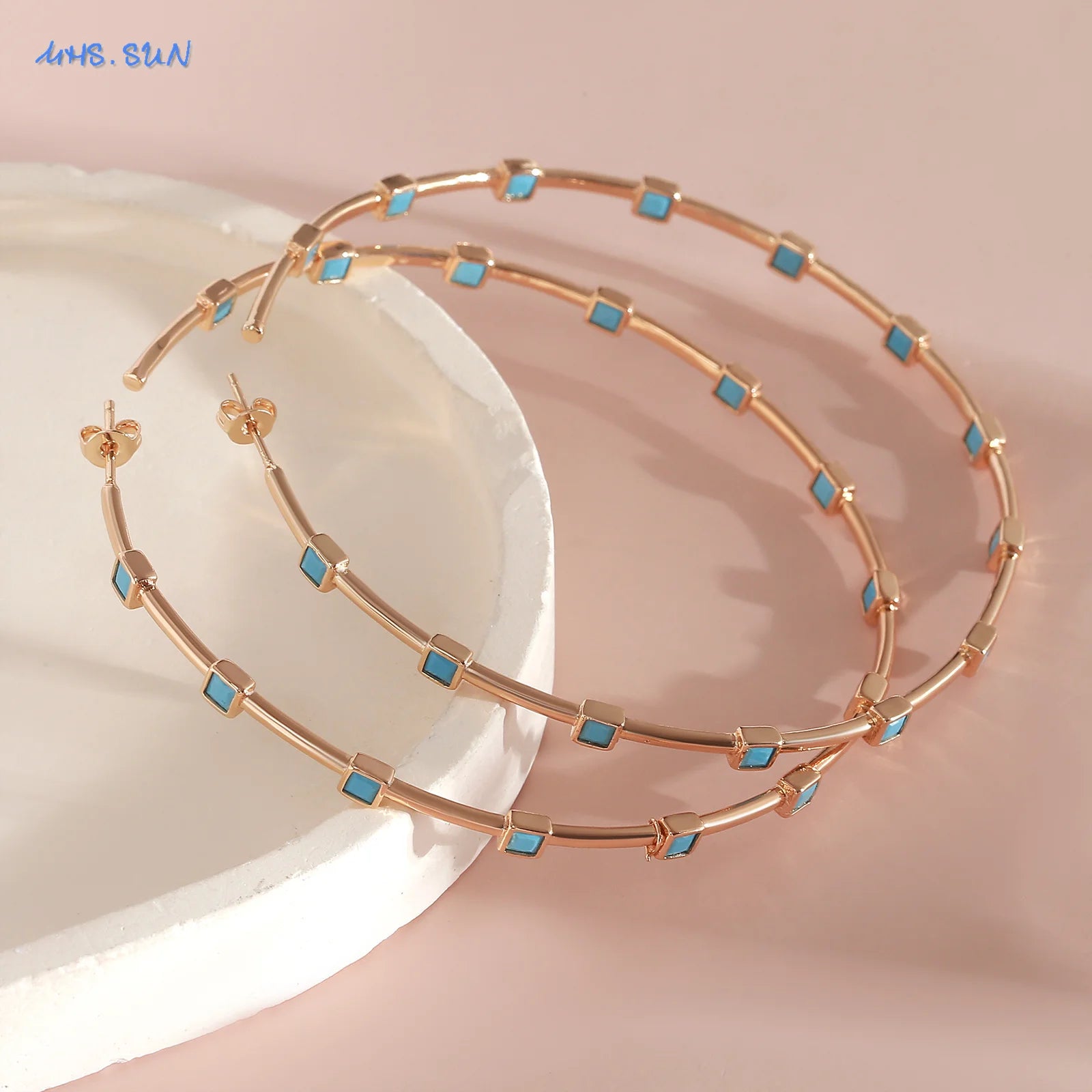 MHS.SUN Mode Vergoldet Große AAA CZ Hoop Ohrringe Für Frauen Übertreiben Große Ohrringe Intarsien Zirkon Hip Hop Ohr Schmuck Geschenk