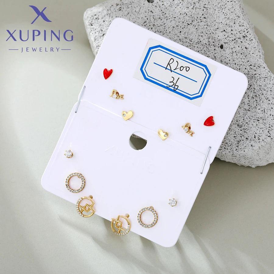 Goldfarbener Schmuck-Set