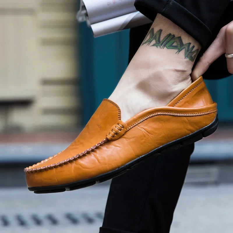 Männer Schuhe Casual Echtes Leder Herren Loafer Mokassins Designer Slip auf Boot Schuhe Hohe Qualität Chaussure Homme Plus Größe 37-47