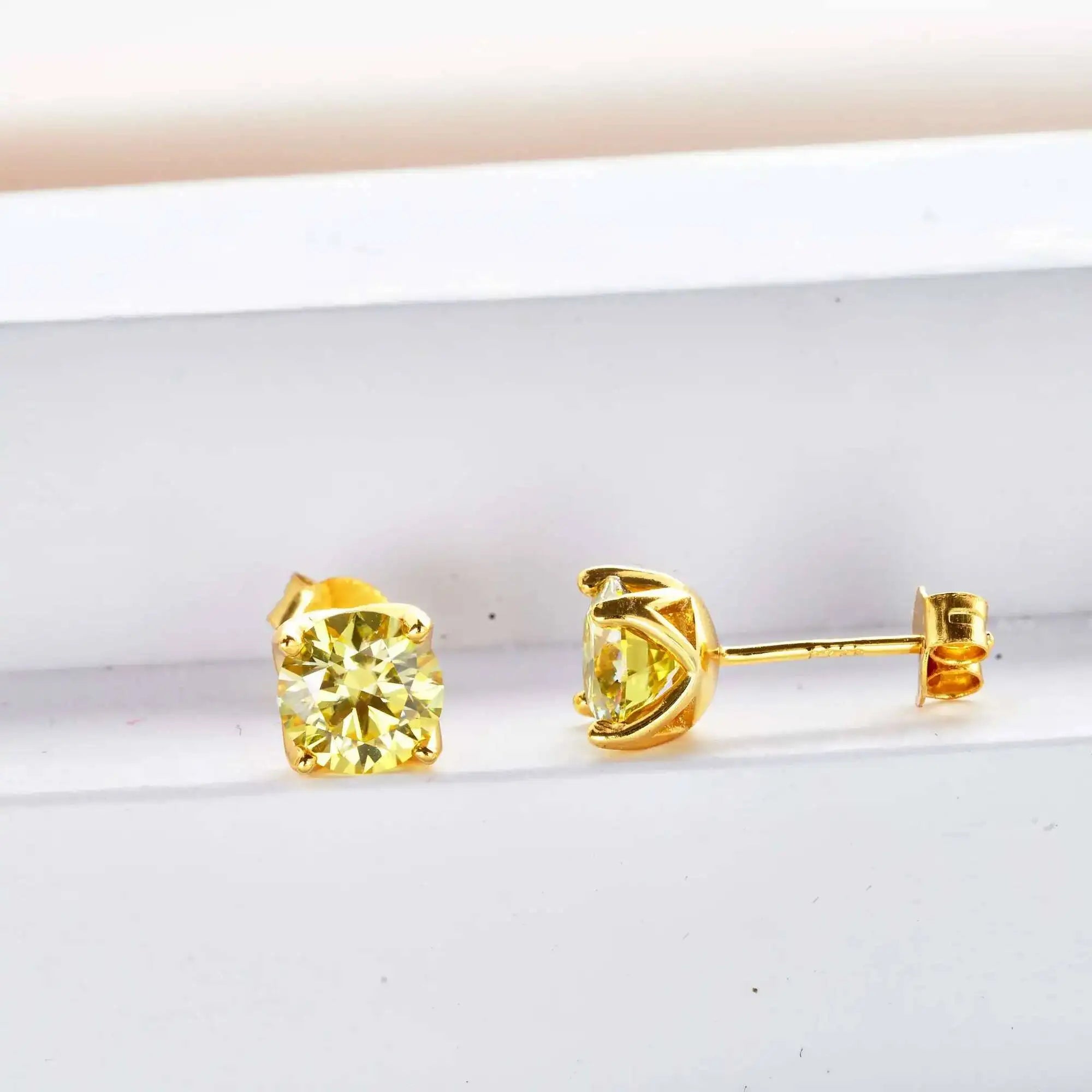 Vvs d Farbe Moissan ite Ohrring Sterling versilbert 18 Karat Gold Ohr stecker für Frauen Hochzeit mit schwarzen Karte Diamant Test