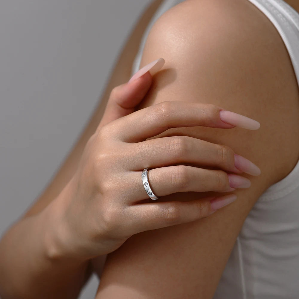 Runder Moissanit-Sternring Damen 925 Silber