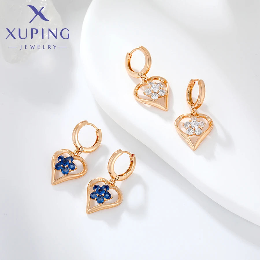 Goldfarbene Huggie-Ohrringe