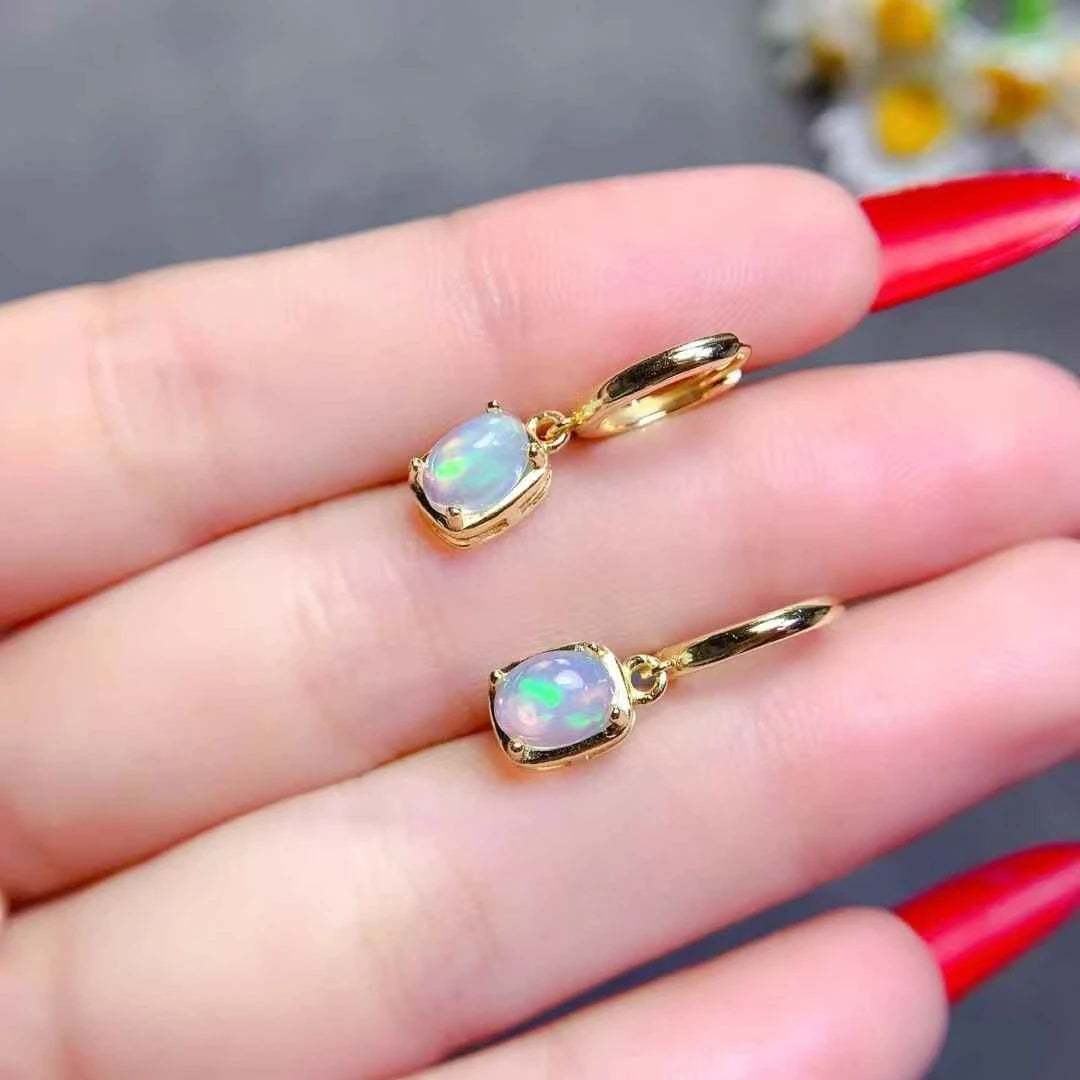 Echte australische weiße Opal-Ohrringe, 5 mm x 7 mm, natürlicher Opal, 925er Silber, Ohrringe, allergiefrei, 18 Karat vergoldeter Silberschmuck