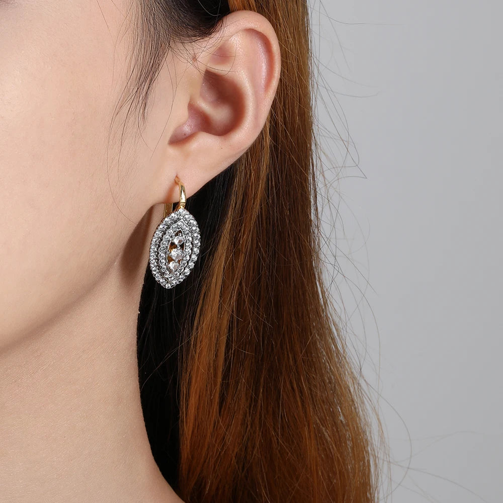 Kristalldesign mit eingelegten zweifarbigen Ohrringen, verkupfertem 14-karätigem Gold, modischer Luxus-Party-Geschenkschmuck