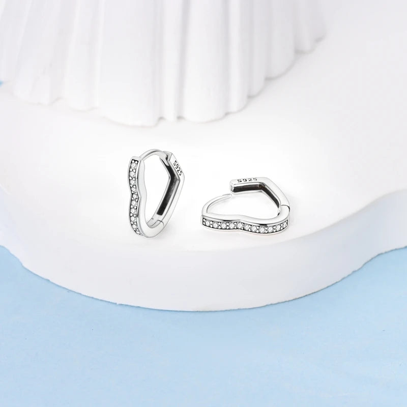 2025 neue 925 Sterling Silber Ohrringe Einfache Bogen Erdbeere Schmetterling Creolen für Hochzeit Party Frauen Schmuck Mädchen