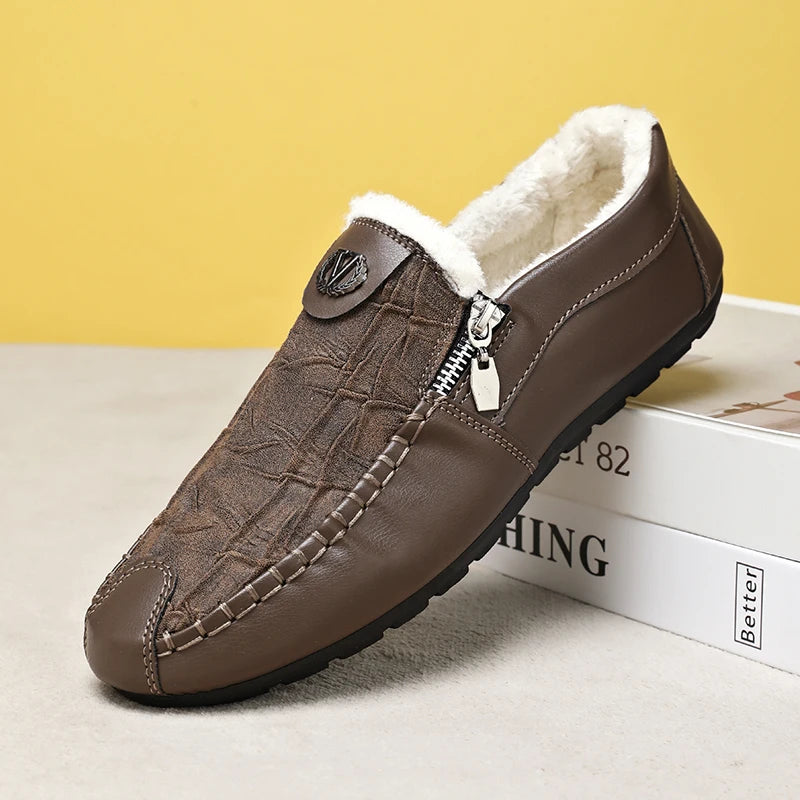 Winter Leder Männer Casual Schuhe Plüsch Warme Bequeme Halbschuhe Leichte Herren Fahren Schuhe Slip-on Herren Faule Schuhe Mokassins