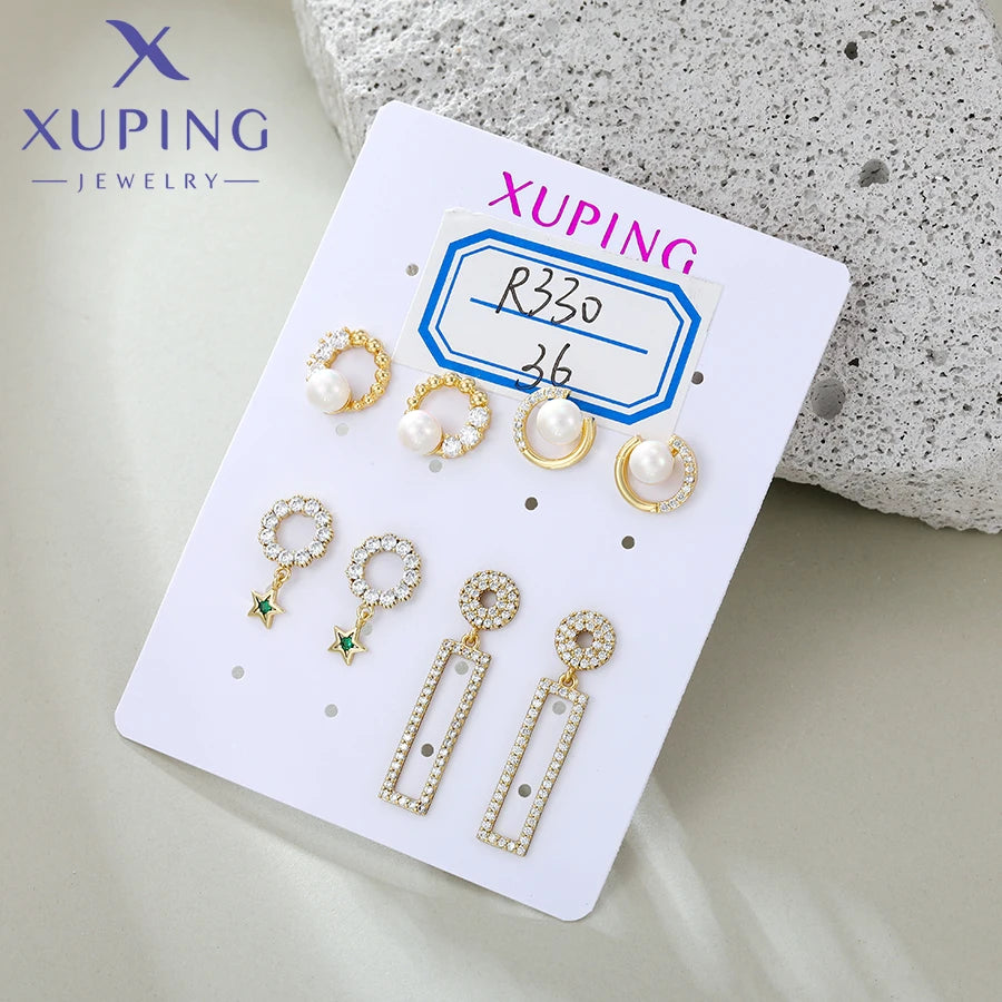 Goldfarbener Schmuck-Set