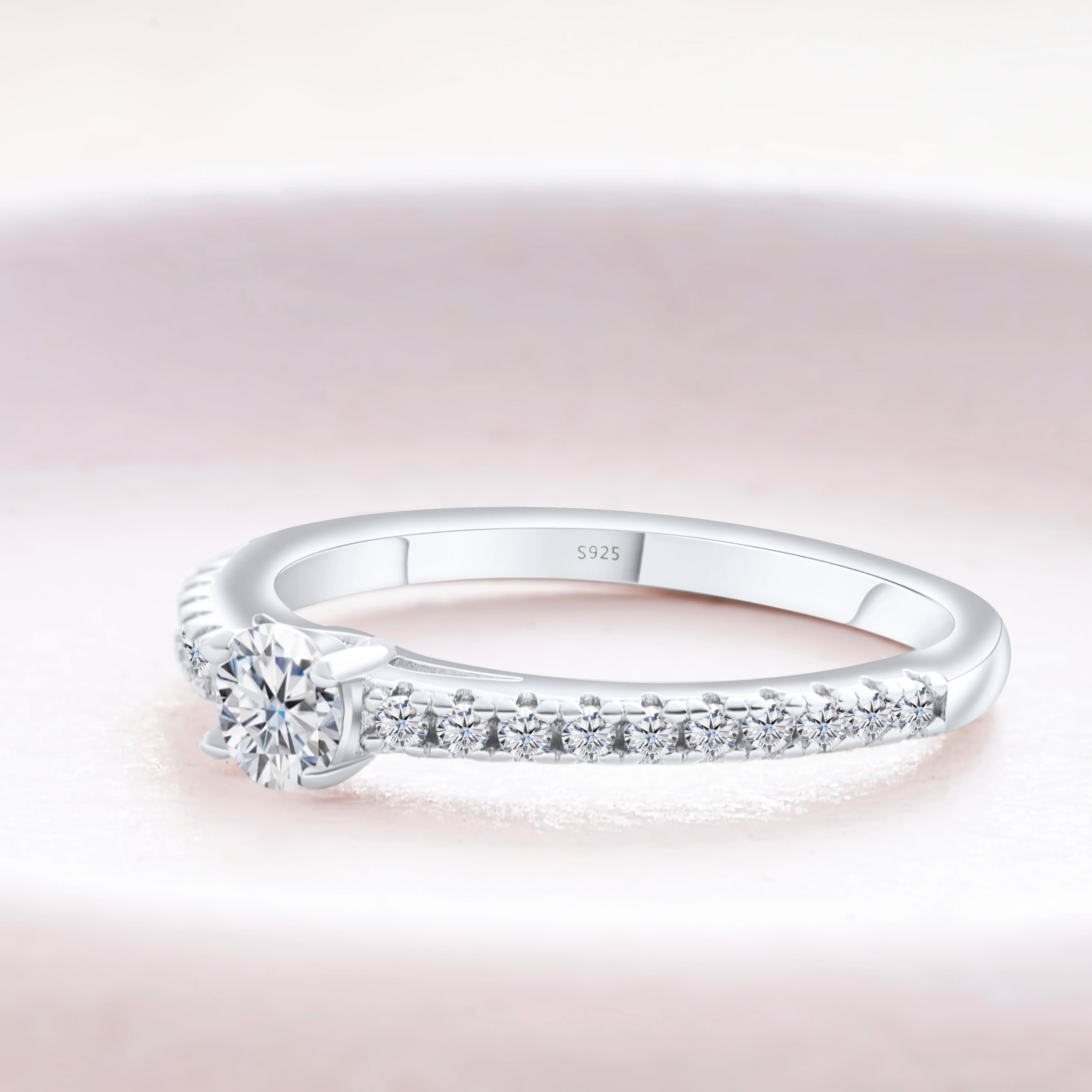 1ct Königsblauer Moissanit Verlobungsring