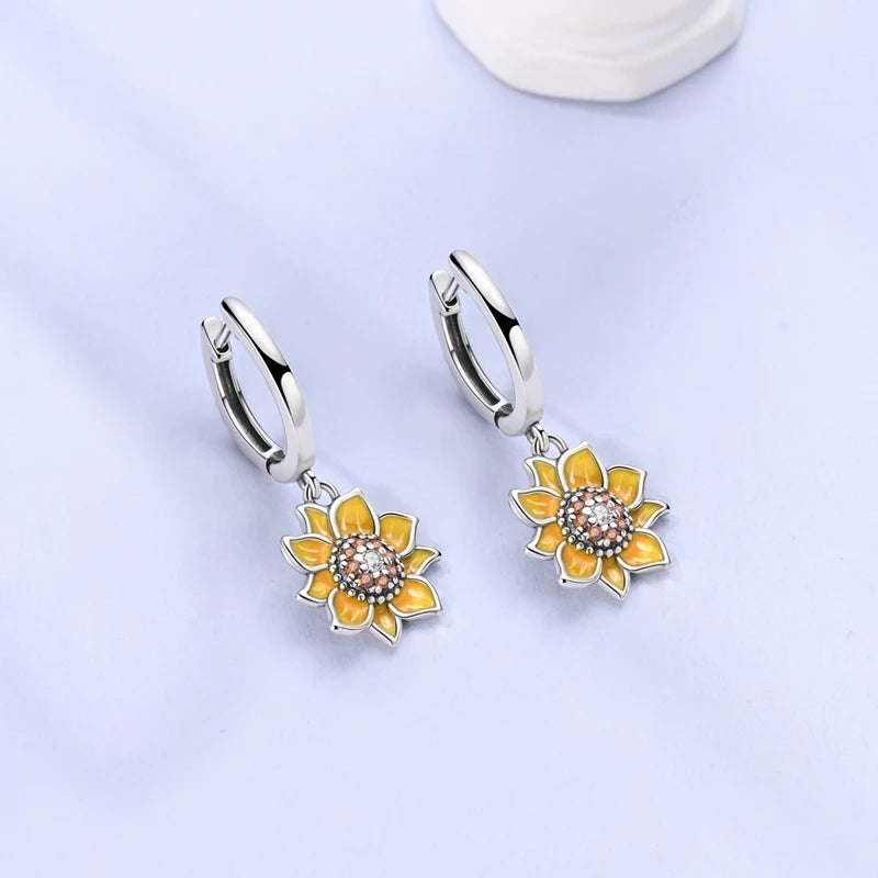 Heiße Verkäufe 925 Sterling Silber Creolen Blume Stern Mond Sonne Creolen mit Zirkonia Modeschmuck für Frauen Mädchen