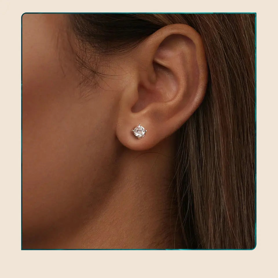 BAMOER vergoldete runde Moissanit-Ohrstecker für Damen, 925er Sterlingsilber, klassischer Verlobungs- und Hochzeitsschmuck, Geschenk MSE038