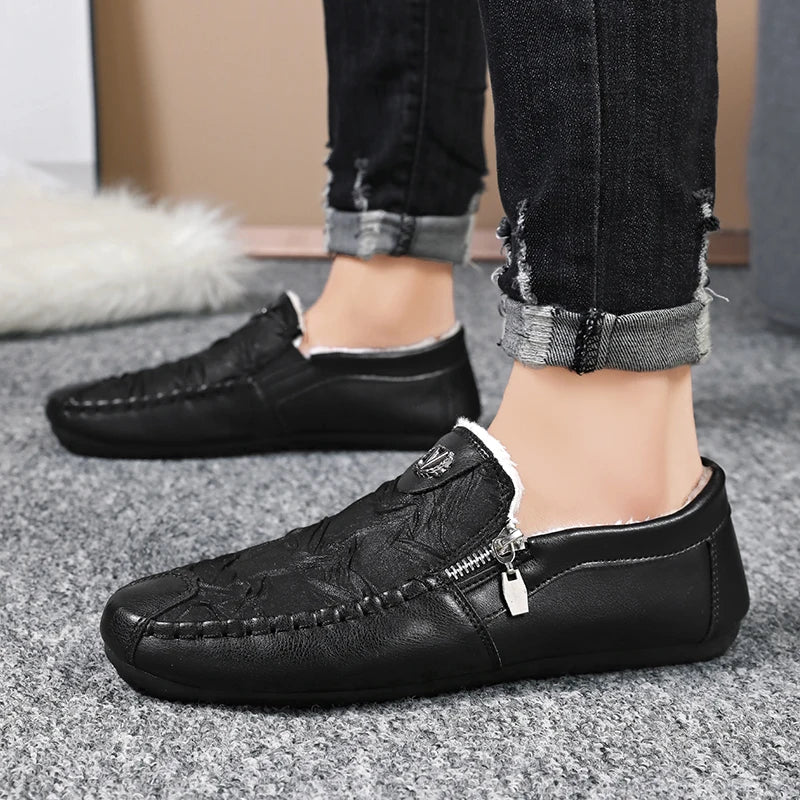 Winter Leder Männer Casual Schuhe Plüsch Warme Bequeme Halbschuhe Leichte Herren Fahren Schuhe Slip-on Herren Faule Schuhe Mokassins