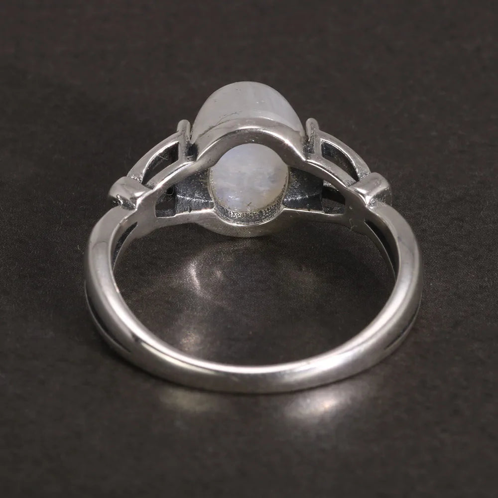 Bella-Ring aus 925er Silber – Verstellbar mit natürlichem Mondstein im Vintage-Stil