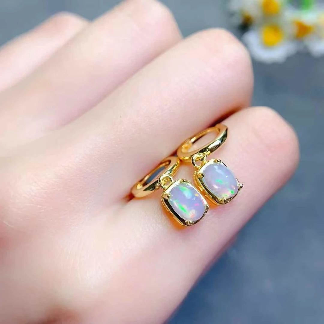 Echte australische weiße Opal-Ohrringe, 5 mm x 7 mm, natürlicher Opal, 925er Silber, Ohrringe, allergiefrei, 18 Karat vergoldeter Silberschmuck