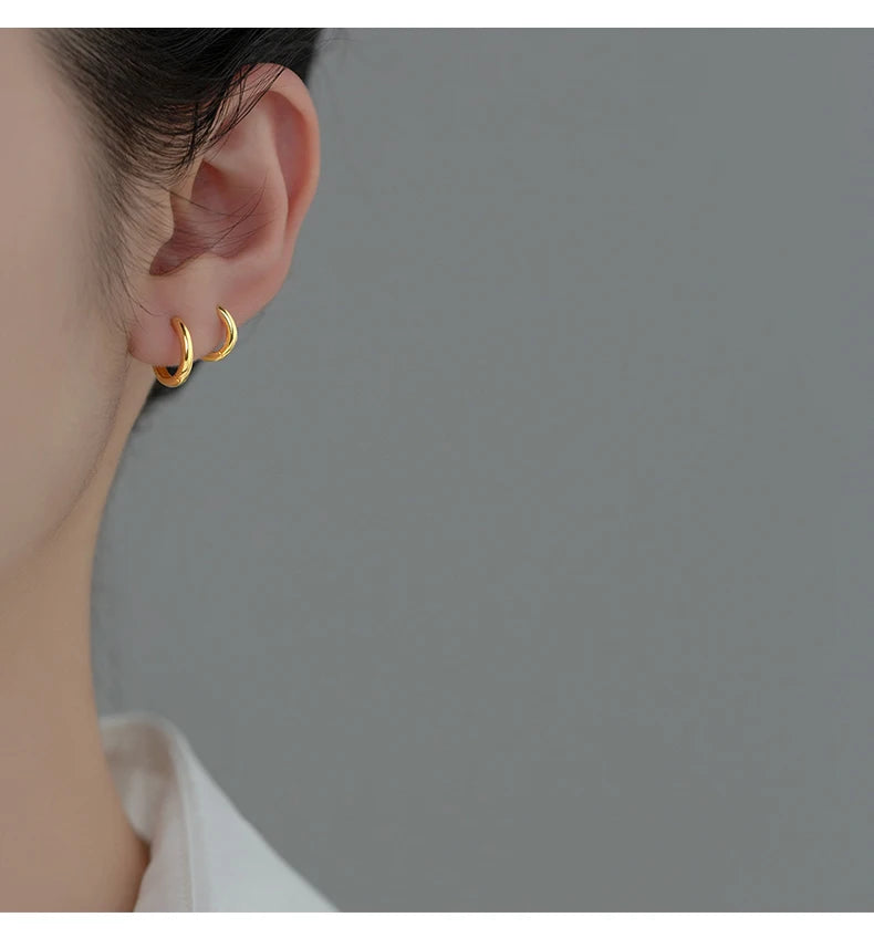 MODIAN 925 Sterling Silber Einfache Kreis-Ohrschnalle 14 mm - 18 mm platinierte hypoallergene Creolen für Damenschmuck